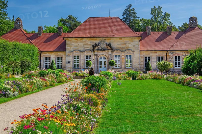 Garden parterre with flowerbeds in front of the Old Palace in the Hermitage Palace Park, Bayreuth, Upper Franconia, Franconia, Bavaria, Germany, Europe