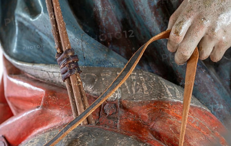 Inscription on the hem of Christ's cloak, detail of the palm tree, wooden figure from around 1470, Church of St Jodokus, Bad Oberdorf, Oberallgäu, Bavaria, Germany, Europe