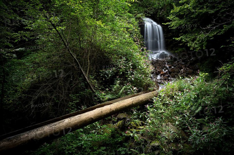 Discharge of waterfall on water pipe, bridge, Schenner Waalweg, Neuwaal, stream, long exposure, Schenna, Scena, South Tyrol, Autonomous Province of Bolzano, Italy, Europe