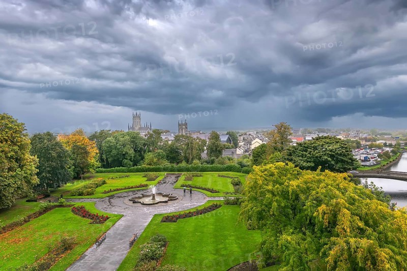 View of garden in Kilkenny Castle, Ireland, Europe
