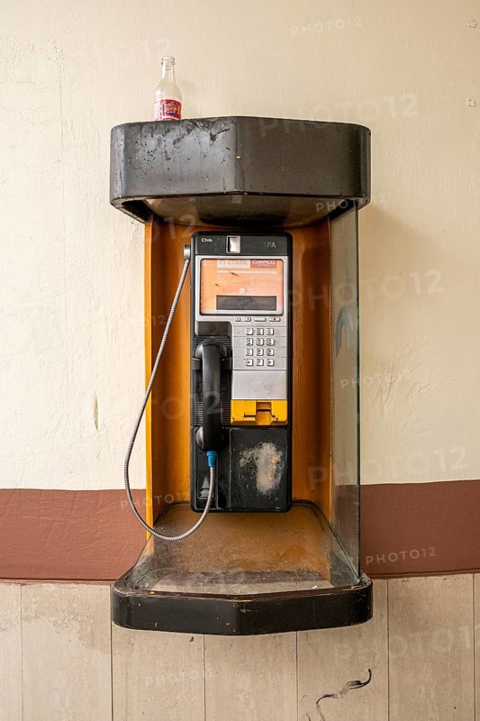 Public telephone, Mercado 10 de Agosto, Cuenca, Ecuador, South America