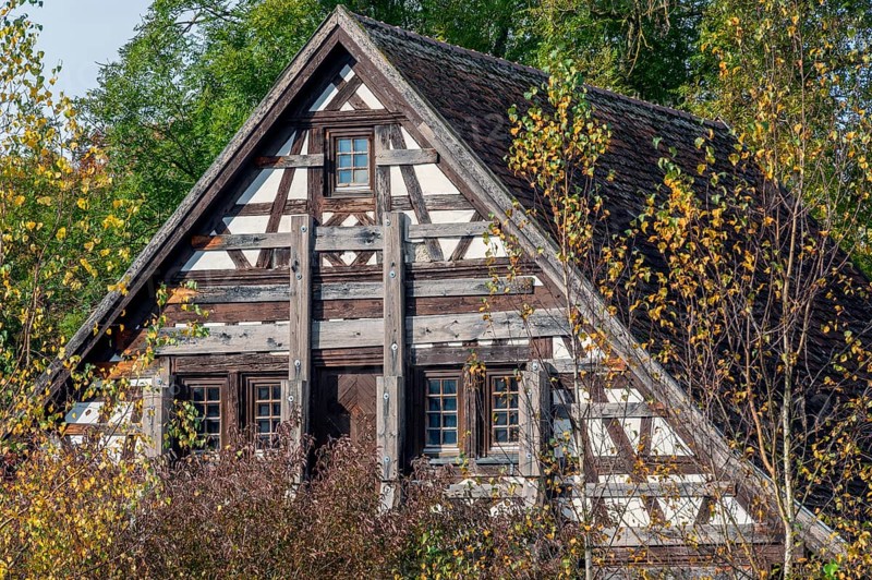 Old half-timbered house with supports, Bad Wurzach, Allgäu, Baden-Württemberg, Germany, Europe