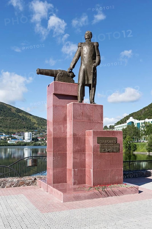 PETROPAVLOVSK-KAMCHATSKY, KAMCHATKA, RUSSIA, SEP 07, 2015: View of the monument to the first Military Governor of Kamchatka V. S. Zavoiko in the city of Petropavlovsk-Kamchatsky in Russian Far East