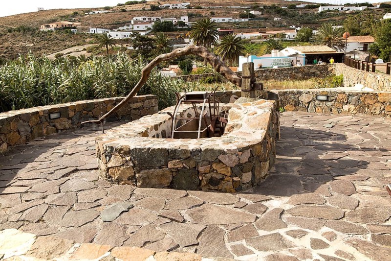 Historic traditional water wheel irrigation system, Betancuria, Fuerteventura, Canary Islands, Spain, Europe