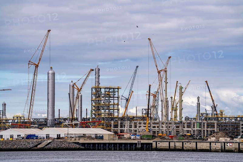 New building, construction site, of a bio-refinery of the Finnish oil company Neste, here, among other things, sustainable bio aviation fuels are to be produced, construction site in the harbour Maasvlakte 2, in Rotterdam, Netherlands