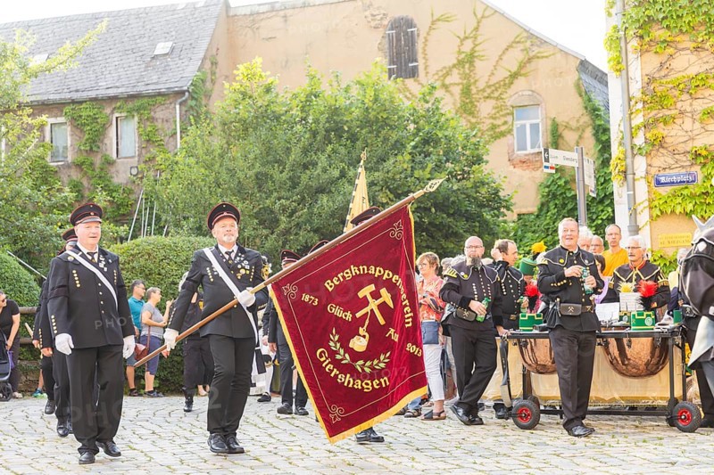 The so-called Bergstreittag is a beautiful centuries-old tradition and is celebrated on 22 July, the church memorial day and former feast day of Mary Magdalene in Schneeberg. The four quarterly sermons introduced in 1649 remained in place until 1845. These sermons were then abolished in favour of a single day, 22 July, which fell on Mary Magdalene. The Freiberg Mining Office recommended that this day should be celebrated with a festival and a mountain parade. In 1846, the Royal Ministry of Finance issued a decree to celebrate St Mary Magdalene's Day with a sermon and a magnificent mountain procession. The last major procession took place in July 1913. The First World War put an end to these processions. The tradition was not revived until July 1933, 528th Bergstreittag, church service in St Wolfgang's Church, Schneeberg, Saxony, Germany, Europe