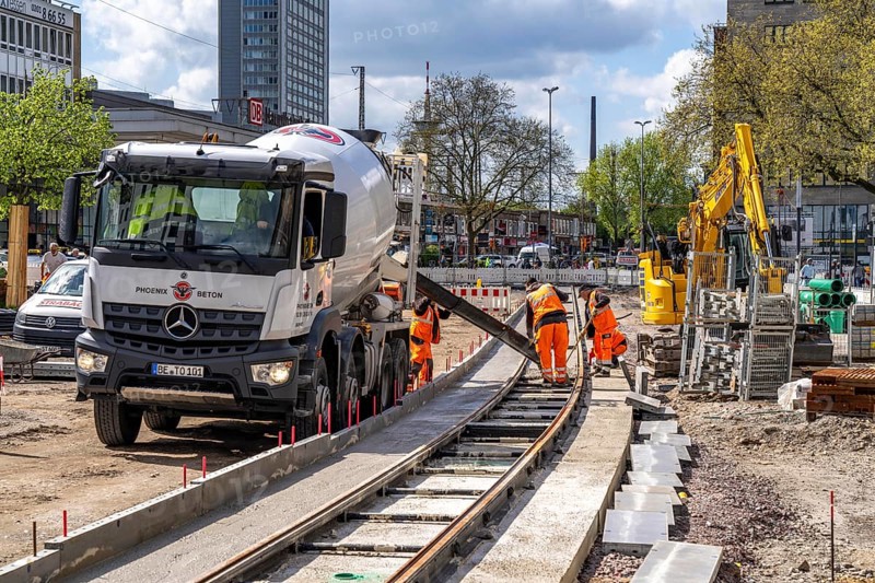Construction site at the main railway station, for the new Citybahn, a new tram line over 5 km long, which will connect the west of Essen, the new district 51, with the city centre from 2026, Essen, North Rhine-Westphalia, Germany, Europe