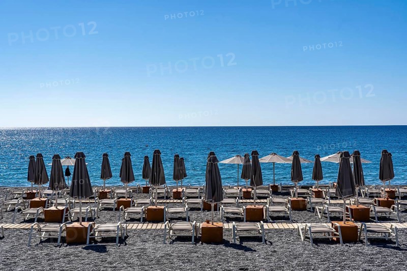 Beach, empty, organised, with sun loungers and parasols, catering, bay at Koutsounari Beach, on the island of Crete, in the south-east of the island, Greece, Europe