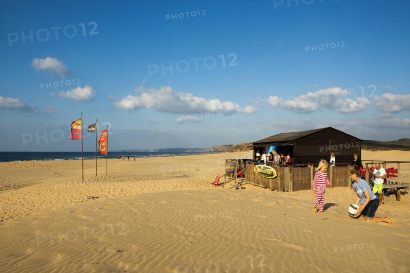 Beach bar, Praia da Bordeira, Carrapateira, Algarve, West coast, Atlantic Ocean, Portugal, Europe