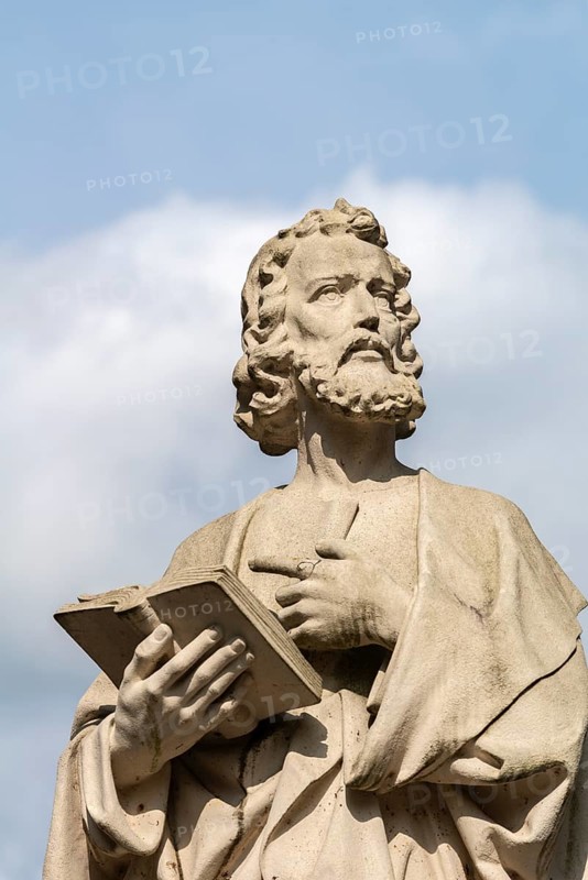 Mittelzell, Reichenau Island, Lake Constance, Statue of St Mark, Cathedral of St Mary and St Mark, Baden-Württemberg, Germany, Europe