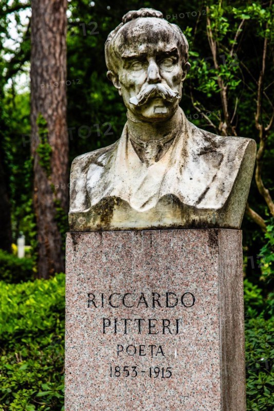 Monument to the writer Riccardo Pitteri, Giardino Pubblico, City Park, Trieste, harbour city on the Adriatic, Friuli, Italy, Trieste, Friuli, Italy, Europe