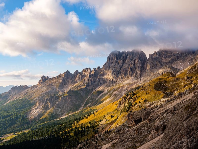 View into the Vajolet valley, behind the Croda Rossa peak, Catinaccio, Dolomites, South Tyrol, Italy, Europe