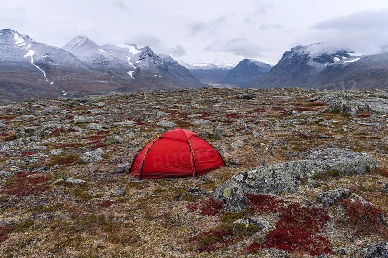 Tent in mountain landscape, Sarek National Park, World Heritage Laponia, Norrbotten, Lapland, Sweden, Sweden, Scandinavia, Europe