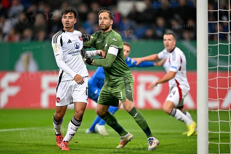 Penalty area scene, goal area scene Jens Castrop 1. FC Nürnberg FCN (17) against goalkeeper Oliver Baumann TSG 1899 Hoffenheim (01) DFB-Pokal, PreZero Arena, Sinsheim, Baden-Württemberg, Germany, Europe