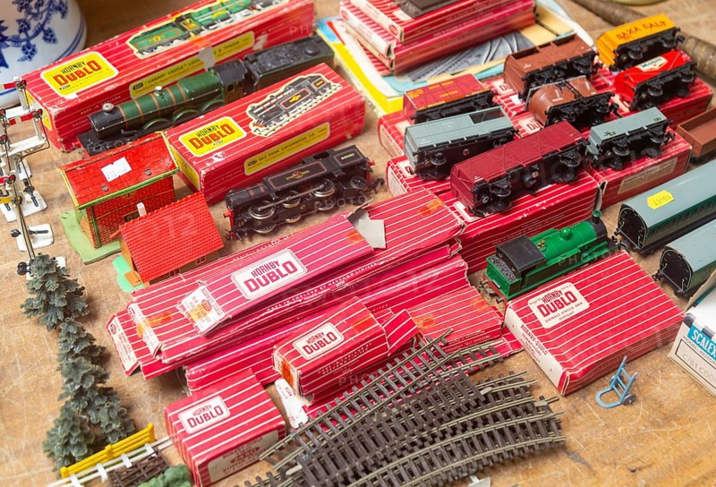 Vintage Horny Dublo train set on display at auction room, UK