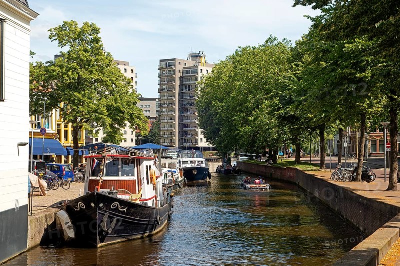 Damster Diep, drainage canal, houseboats, Groningen, Netherlands