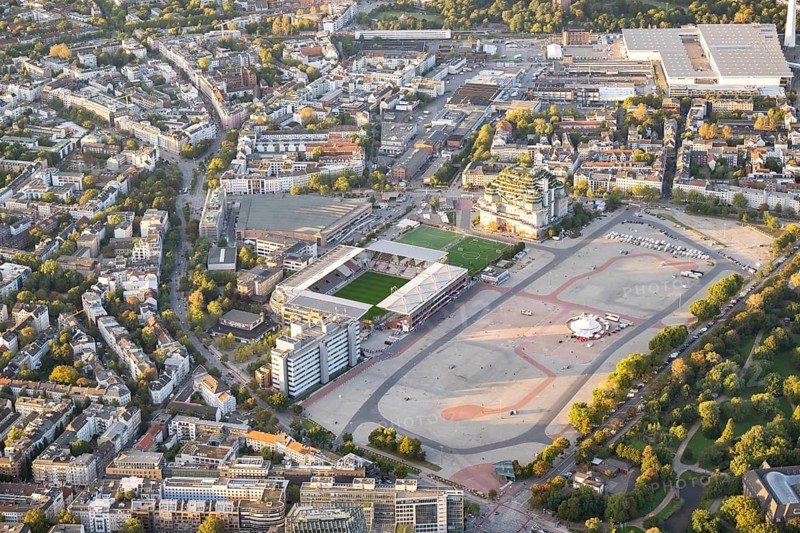 Aerial view of St. Pauli with Heiligengeistfeld, green bunker, Millerntor stadium, Hamburg, Germany, Europe