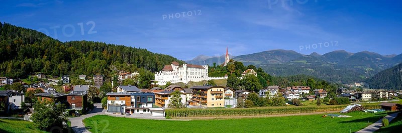 Ehrenburg Castle, Ehrenburg, Val Pusteria, South Tyrol, Italy, Europe