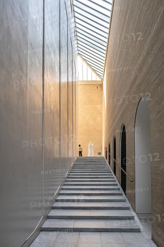 Staircase, modern extension, architect Henning Larsen, Ny Carlsberg Glyptotek or New Carlsberg Glyptothek, Art Museum for Sculpture and Painting, Copenhagen, Denmark, Europe