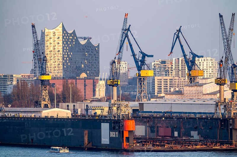 Hamburg harbour, Blohm + Voss shipyard, dry dock, dock 11, Elbe Philharmonic Hall concert hall in the background, Hamburg, Germany, Europe