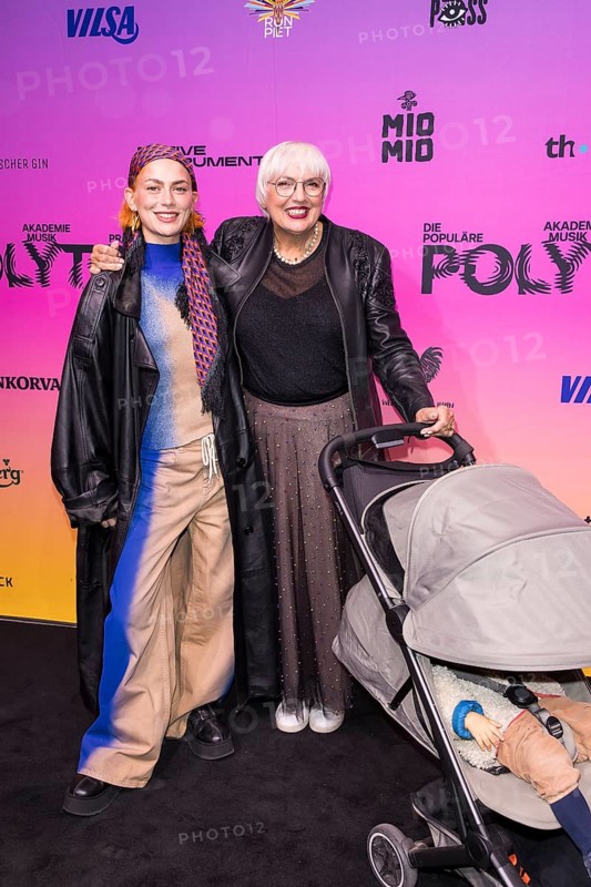Alli Neumann (musician) and Claudia Roth (Bündnis 90/Die Grünen, Senator for Culture) with prams on the red carpet in front of the Polyton 2024 award ceremony in Berlin's Atelier Gardens on 23 October 2024. The award has been held since 2023 and is a successor to the Echo music prize