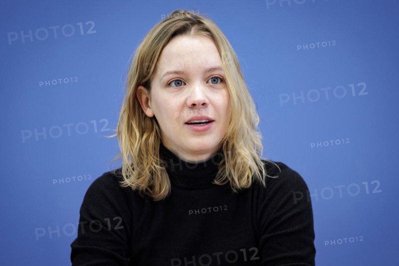 Carla Reemtsma, Fridays For Future, recorded at a press conference on the topic of Averting cuts, ensuring investment in the future: In favour of a change of course in financial and budgetary policy at the Federal Press Conference. Berlin, 11.04.2024