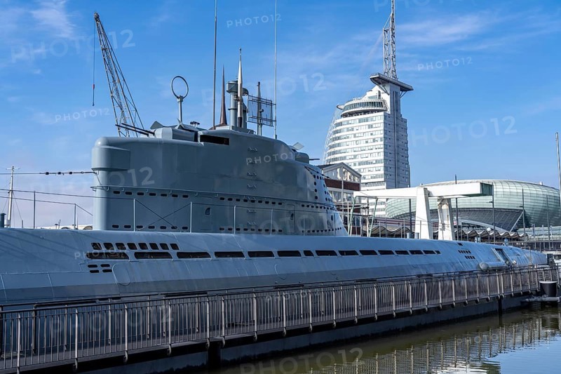 Submarine, Wilhelm Baür, Museum of Technology, Old Harbour, harbour basin, harbour district, Sail City building, Klimahaus Bremerhaven, museum ships, part of the Harbour Worlds, in Bremerhaven, Bremen, Germany, Europe