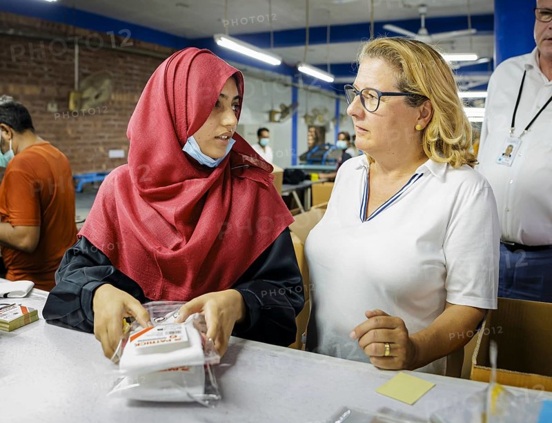 Svenja Schulze (SPD), Federal Minister for Economic Cooperation and Development, visits Inter Market Knit Private Limited, where rockers are manufactured. Lahore, 22.08.2024. Photographed on behalf of the Federal Ministry for Economic Cooperation and Development