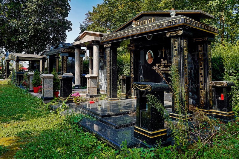 Opulent graves of Sinti and Roma families, so-called Königs-Gräber, Beuel Cemetery, Bonn, North Rhine-Westphalia, Germany, Europe