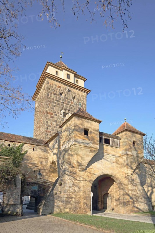 Gallows Gate as part of the historic town fortifications, town wall, town tower, town gate, gate tower, Rothenburg ob der Tauber, Tauberfranken, Franconia, Bavaria, Germany, Europe