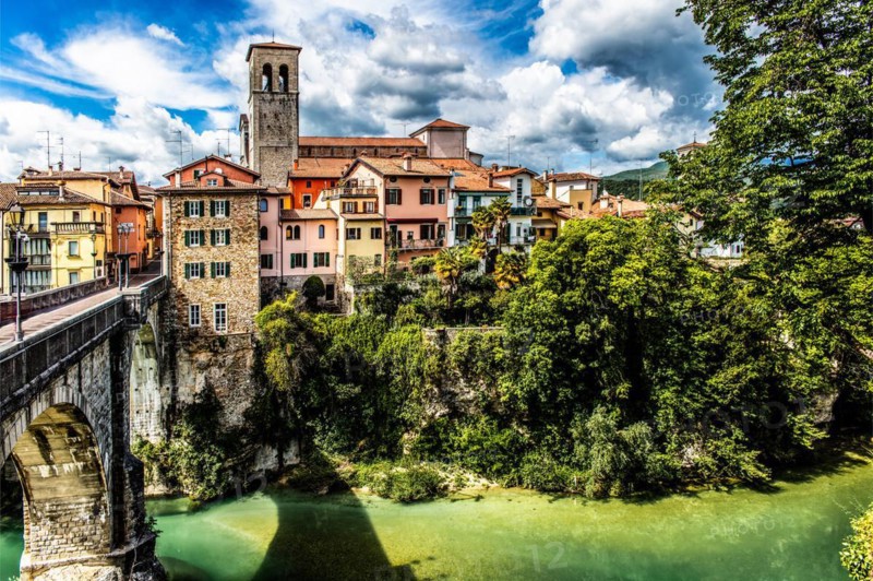 Ponte del Diavolo from the 15th century leads over the Natisone river into the historic centre, Devil's Bridge, Cividale del Friuli, city with historical treasures, UNESCO World Heritage Site, Friuli, Italy, Cividale del Friuli, Friuli, Italy, Europe