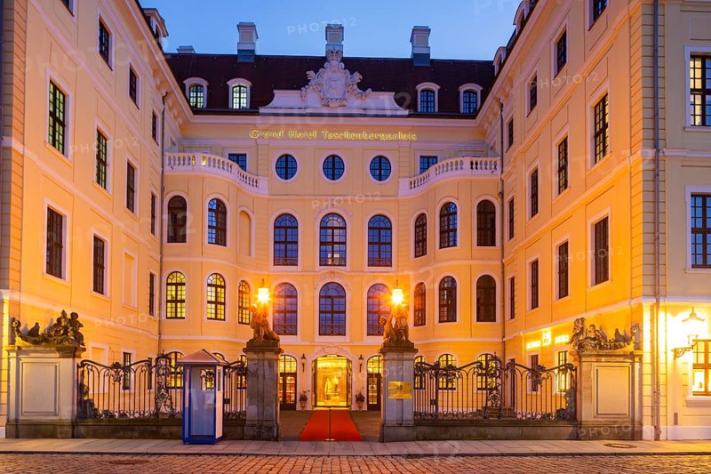 The Taschenbergpalais was built from 1705 as a baroque aristocratic palace in Dresden. After its partial destruction in 1945, it was reconstructed from 1992 as the luxury hotel Taschenbergpalais Kempinski Dresden and opened in 1995. After extensive renovation, the Hotel Taschenbergpalais Kempinski Dresden reopened in 2024, Dresden, Saxony, Germany, Europe