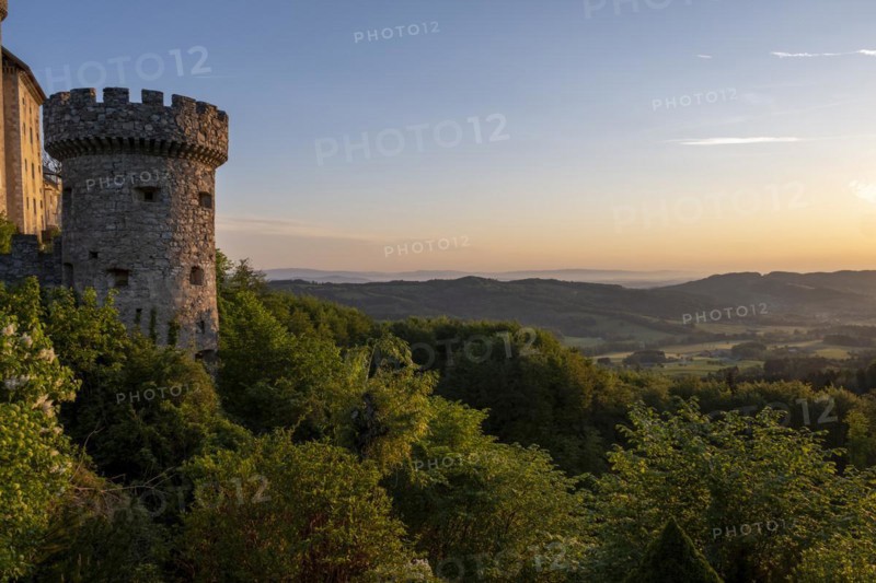 Sunrise at Plankenstein Castle, Texingtal, Mostviertel, Lower Austria, Austria, Europe