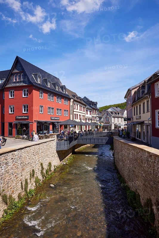 City centre with Erft and pedestrian zone of Bad Münstereifel, Eifel, Euskirchen district, North Rhine-Westphalia, Germany, Europe
