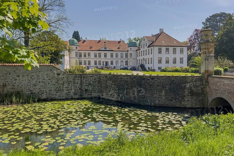 Hünnefeld Castle, moated castle, historical, history, tourism, Diocese of Osnabrück, Bad Essen, Germany, Europe