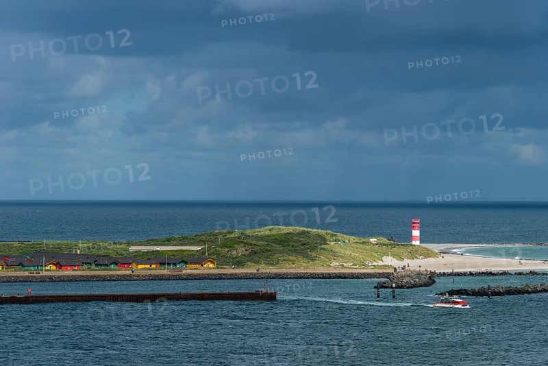 South beach with lighthouse, dune of the offshore island of Heligoland, dune ferry, dune village bungalow, North Sea, Pinneberg district, Schleswig-Holstein, Germany, Europe