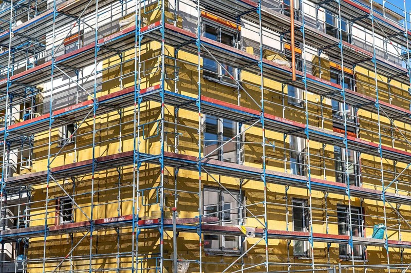 Residential construction, new construction of a residential complex, shell construction, partly already equipped with thermal insulation, North Rhine-Westphalia, Germany, Europe