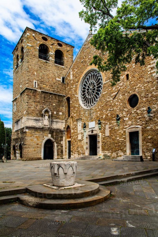 Cathedral of San Giusto with bell tower, Colle di San Giusto, Trieste, harbour town on the Adriatic, Friuli, Italy, Trieste, Friuli, Italy, Europe