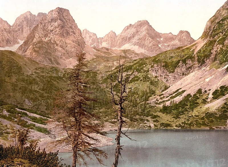 The Seebensee south of Ehrwald in the Mieminger Mountains, Tyrol, formerly Austria-Hungary, today Austria, Historical, digitally restored reproduction from a 19th century original, Record date not stated