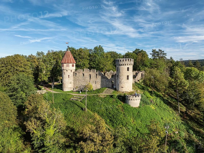 Aerial view of the Honburg castle ruins on the Honberg above the town of Tuttlingen, district of Tuttlingen, Black Forest, Baar, Heuberg, Baden-Württemberg, Germany, Europe