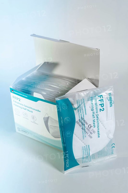 Pack of FFP2 protective masks, face masks, with CE marking