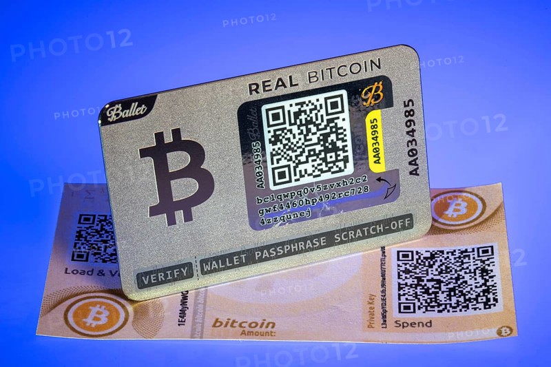 Crypto wallets for cryptocurrencies, hardware wallets, paper wallets, offline and alalogue for secure access to cryptocurrencies, blockchain, stock market prices