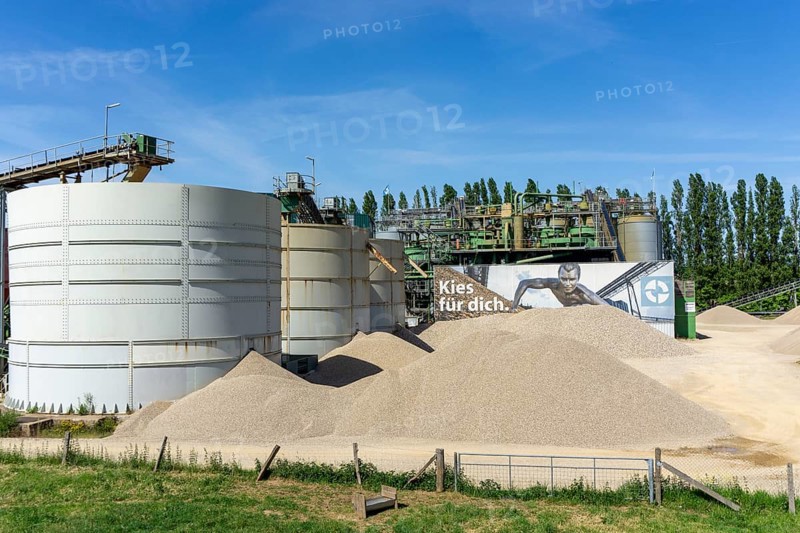 Holemans Ellerdonk gravel works, near Wesel, gravel quarrying, gravel extraction, North Rhine-Westphalia, Germany, Europe