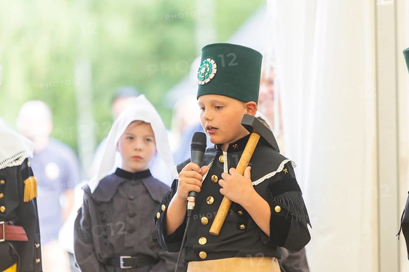Minister President Michael Kretschmer visits Schneeberg on the occasion of the Mountain Dispute Day. Here is a performance by the children's group from Kinderhaus Neustädtel e.V., Siebenschlehner Pochwerk, Schneeberg, Saxony, Germany, Europe