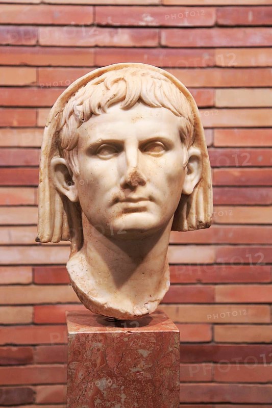 Head of Emperor Augustus, Museo Nacional de Arte Romano, national museum of Roman art, Merida, Extremadura, Spain, Europe