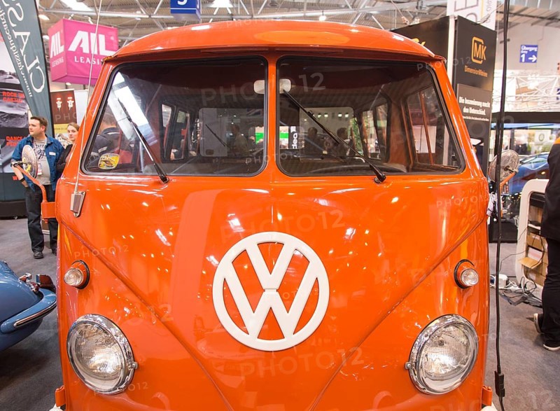 A Volkswagen bus with the typical split windscreen. Techno Classica is the trade fair for vintage, classic and prestige cars, motorsport, motorbikes, spare parts and restoration, Essen, 27 March 2014, Essen, North Rhine-Westphalia, Germany, Europe