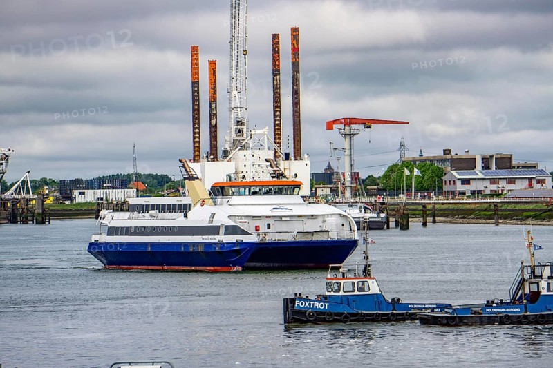 The jack-up platform, JB119, working platform, e.g. for the construction of offshore wind farms, in the harbour of Vlissingen, Westernschelde Ferry, Zeeland, Netherlands