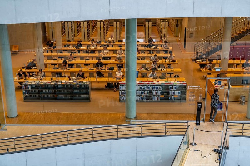 The Danish Royal Library, new building, the so-called Black Diamond, one of the reading rooms, Copenhagen, Denmark, Europe