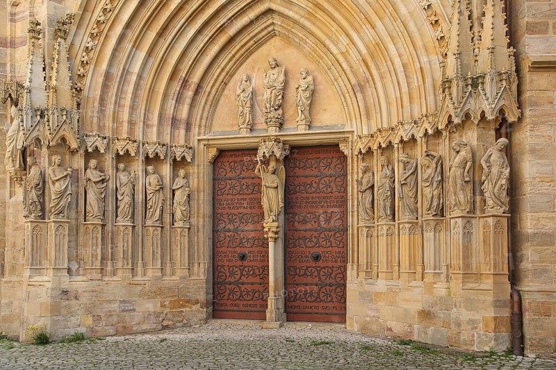 Sculptures on the Virgin Mary portal with tympanum and Archangel Michael, Gothic church portal, fittings, inscription, arts and crafts, UNESCO Cathedral, St Mary's Church, Erfurt Cathedral, Cathedral Square, Erfurt, Thuringia, Germany, Europe
