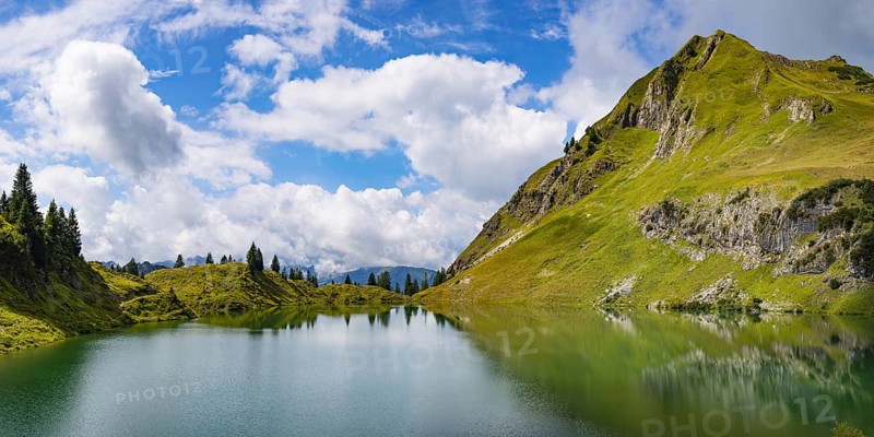 Seealpsee and Seeköpfle, 1919m, Allgäu Alps, Allgäu, Bavaria, Germany, Europe